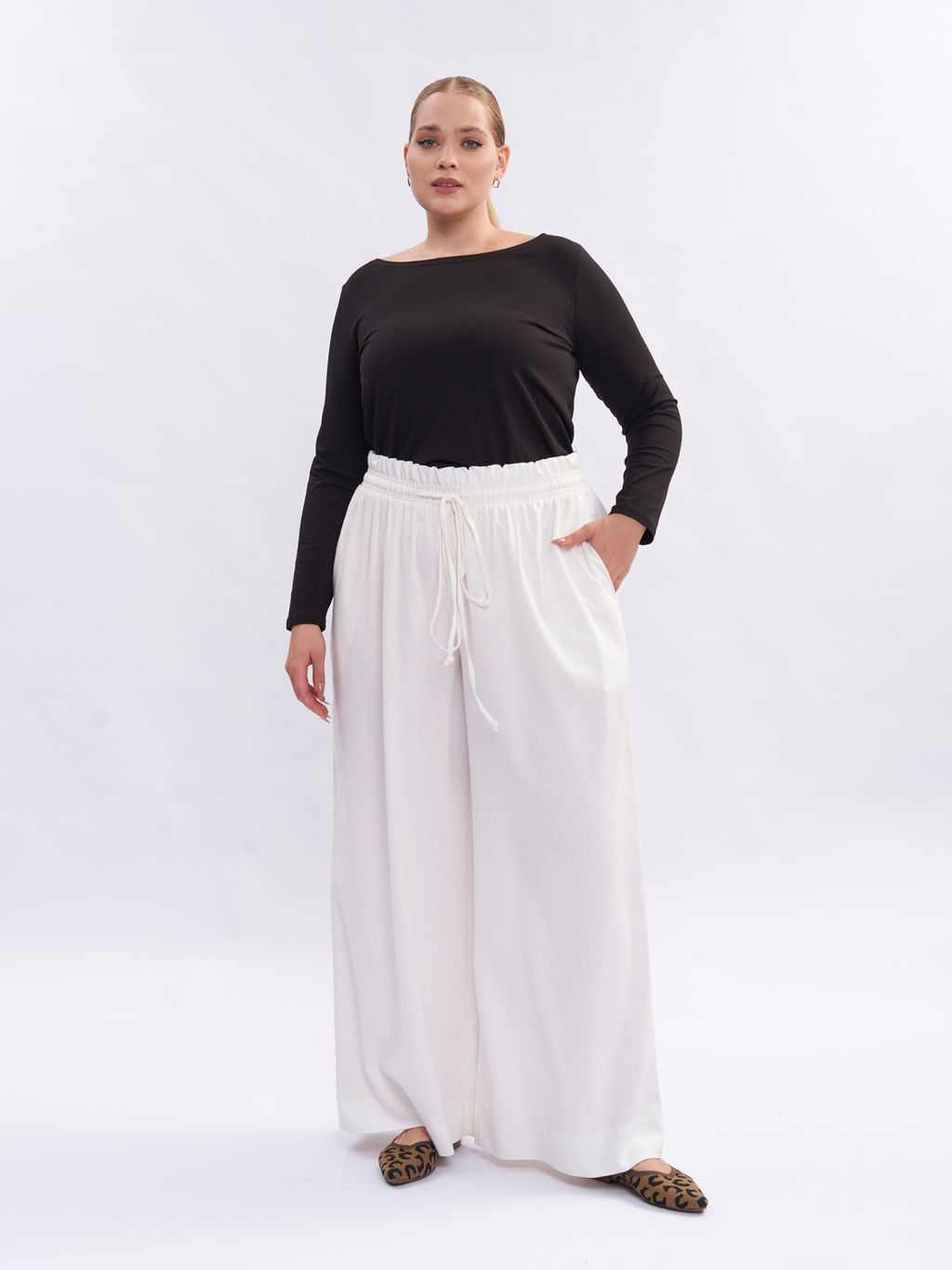 Брюки льняные TBB19152WHT04