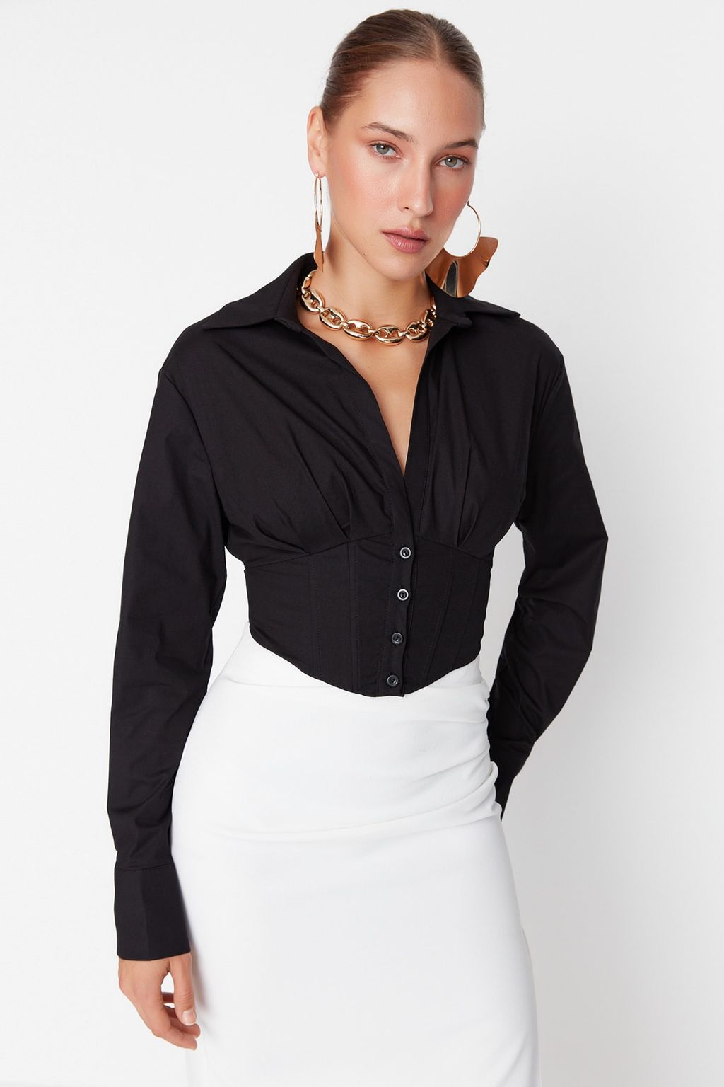 Siyah Crop Astarl? Korse Detayl? Dokuma Poplin Gomlek TPRAW23GO00004
