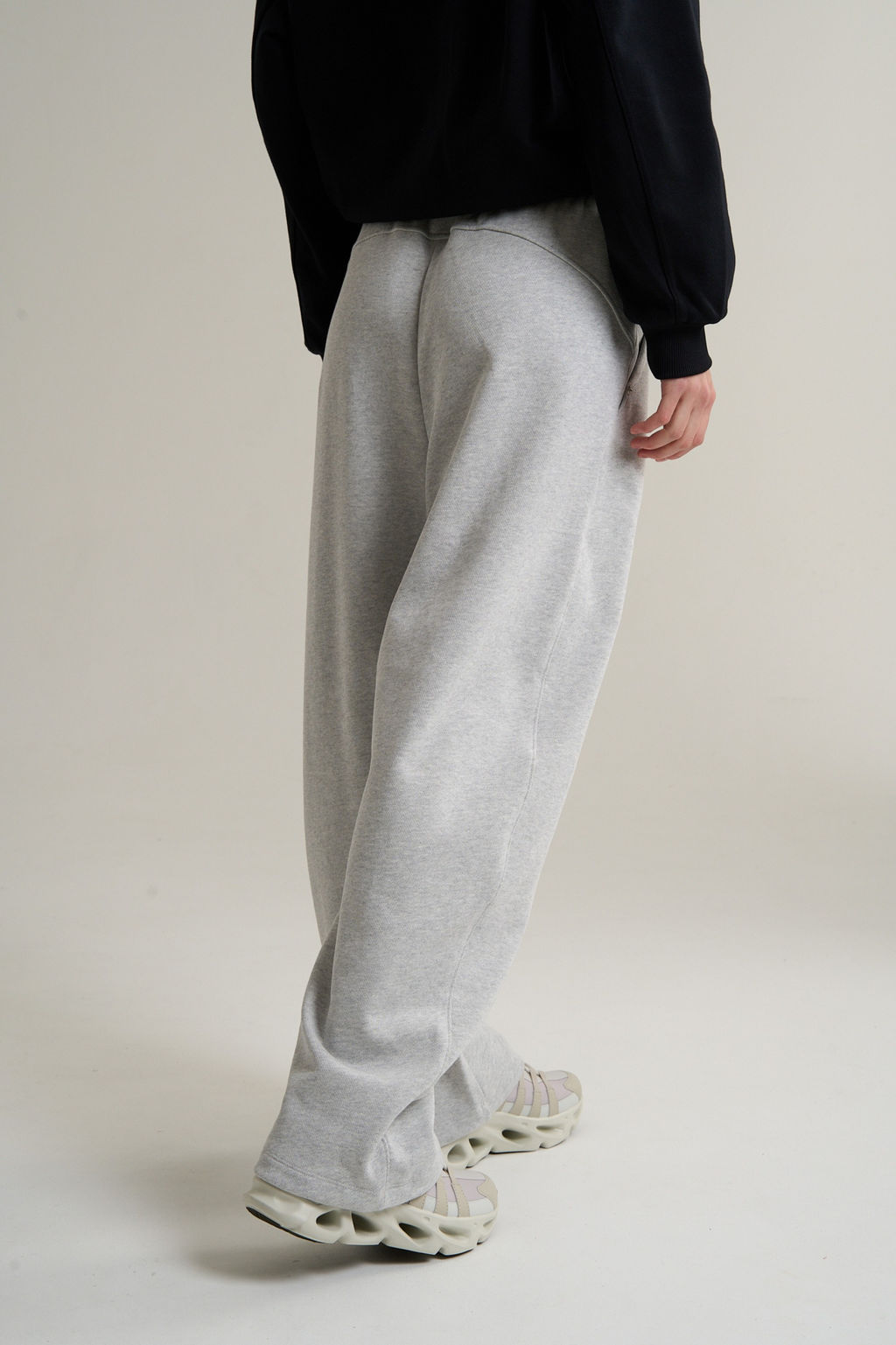 Брюки трикотажные Серый ANTA SKATE Knit Track Pants