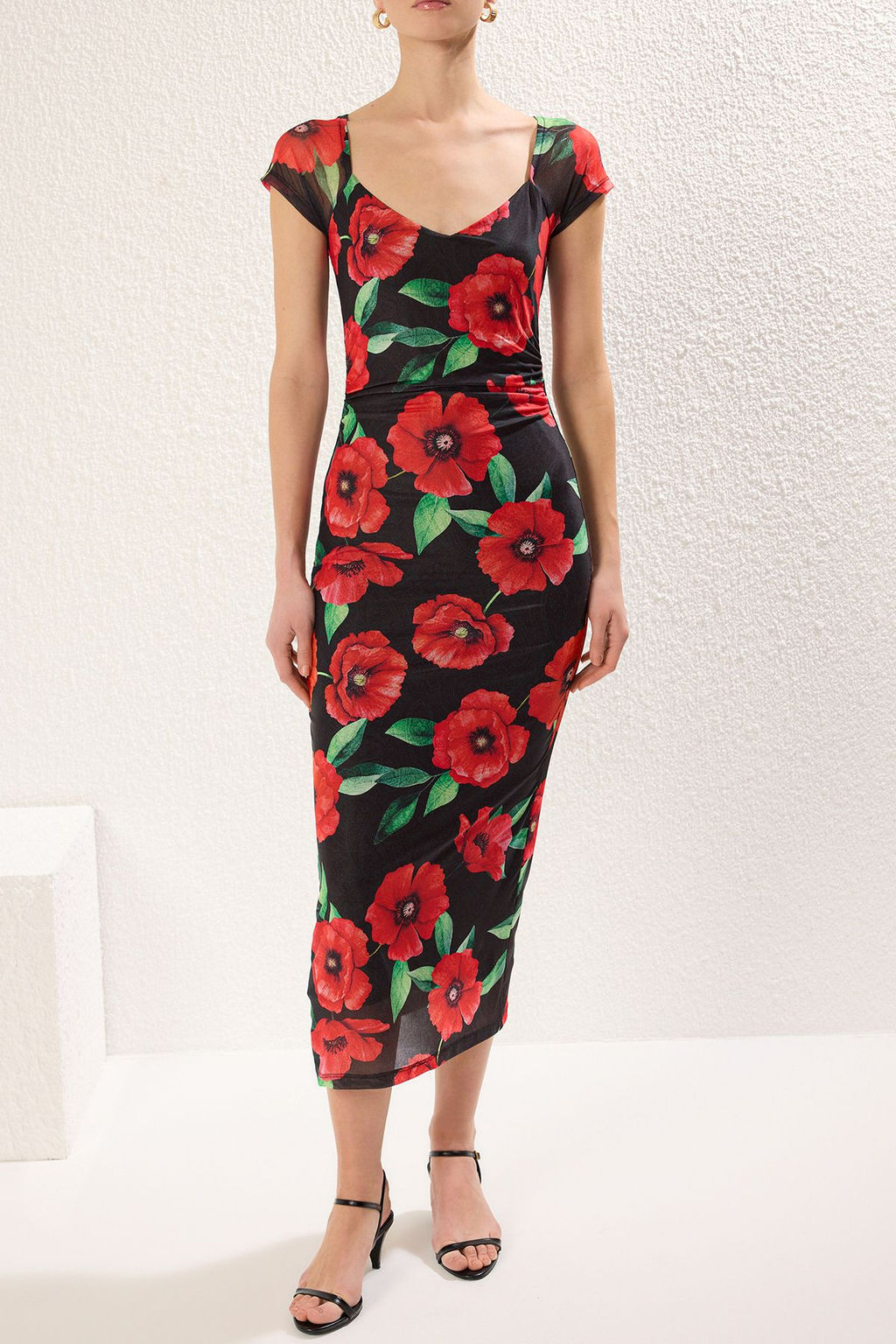 Siyah Cicekli Bodycone/Vucuda Oturan Midi Orme Elbise TWOSS25EL00081 - Trendyolmilla фото 3