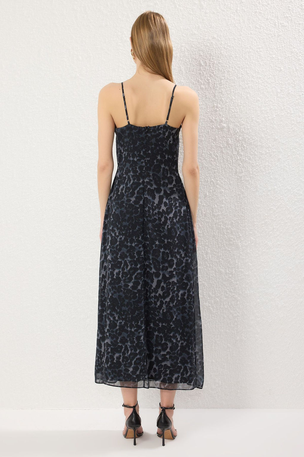 Trendyolmilla Siyah Animal Duz Kesim Dantel Detayl? Maxi Dokuma Elbise TWOSS25EL00711  фото 9