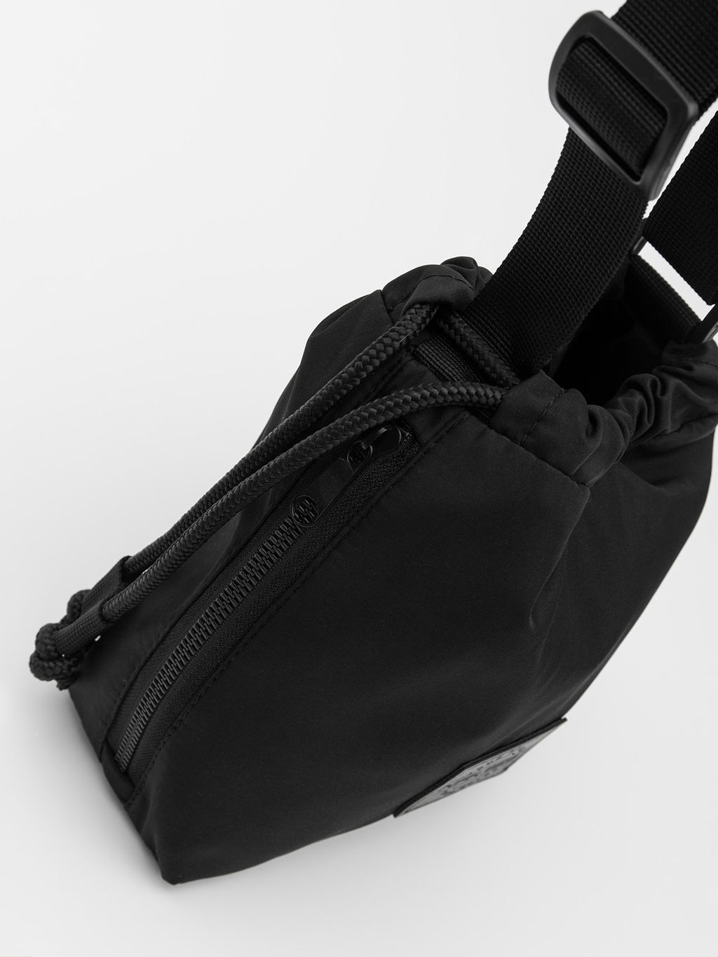 V87 41 01 Сумка женская