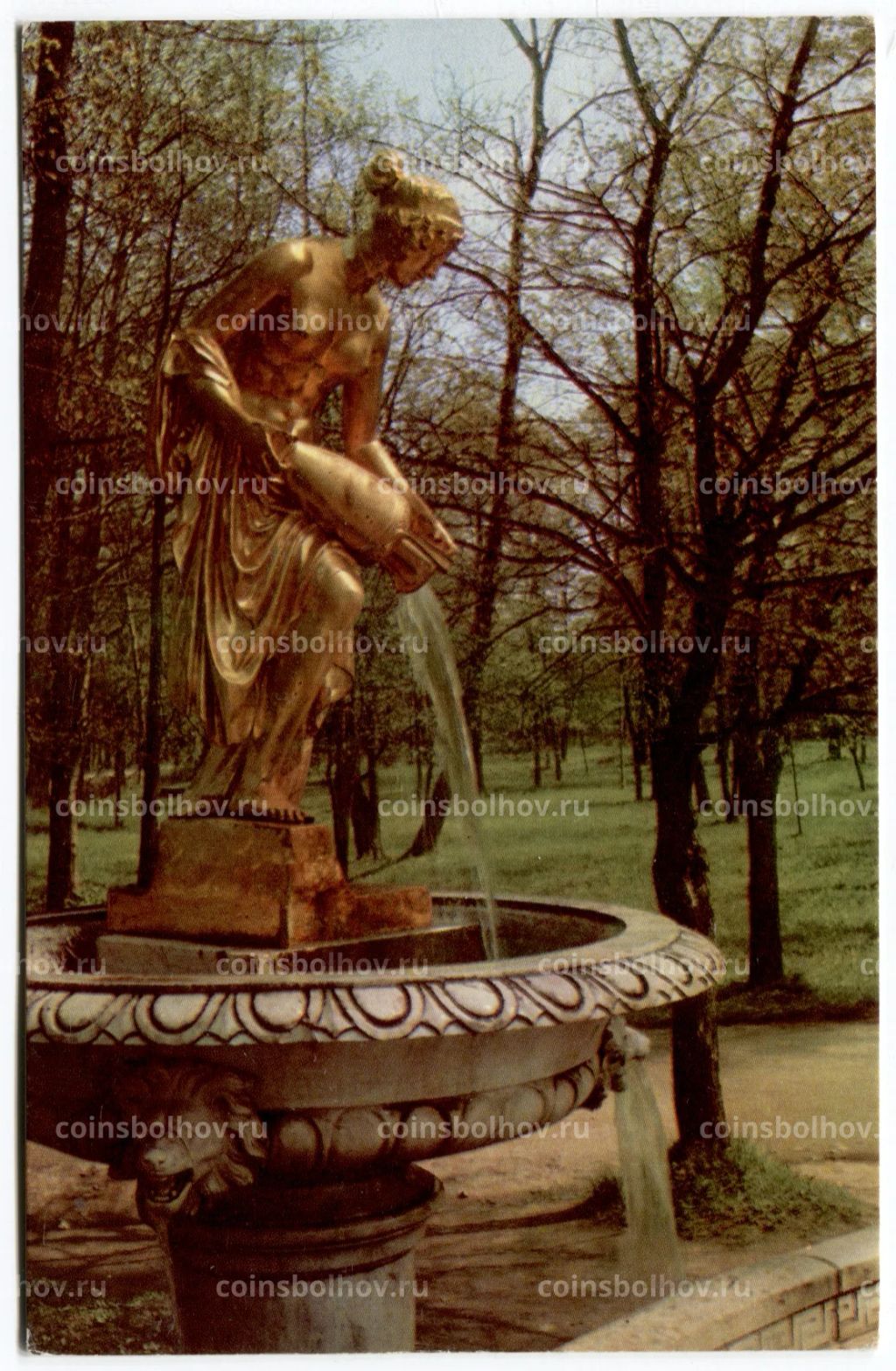 Открытка Петродворец Фонтан мраморной скамьи