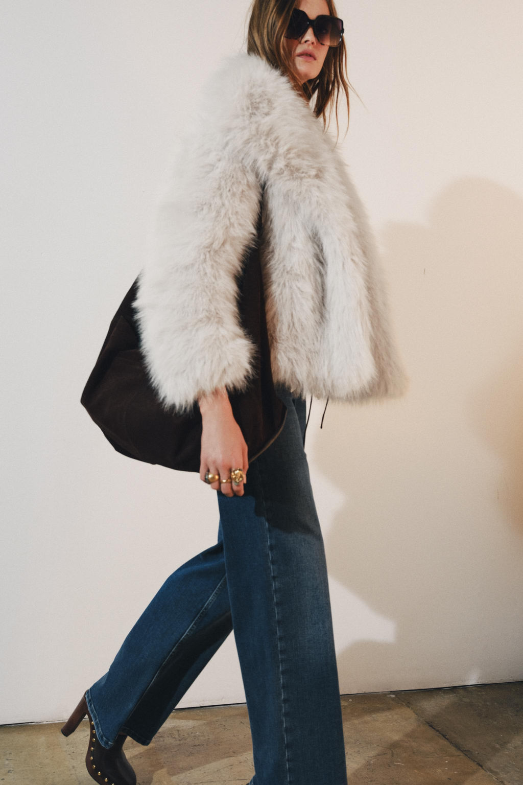 FAUX FUR JACKET ZW COLLECTION - Zara фото 2