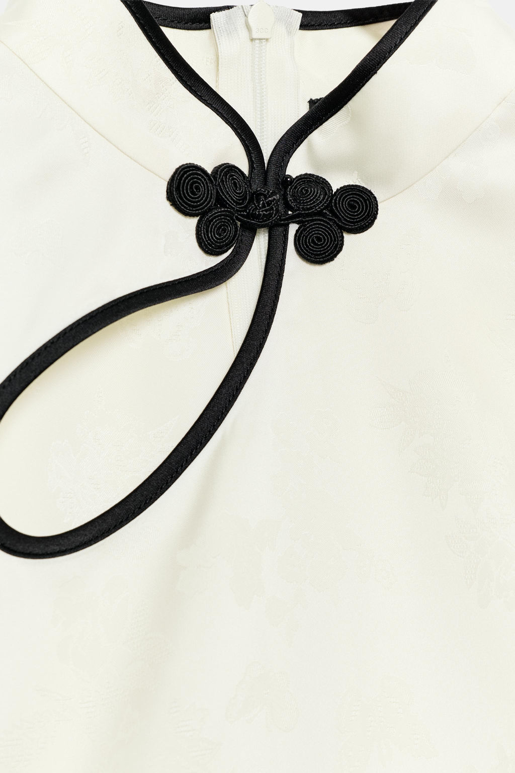 TOP SATINADO VIVOS ALAMAR / Blanco roto - Zara фото 8