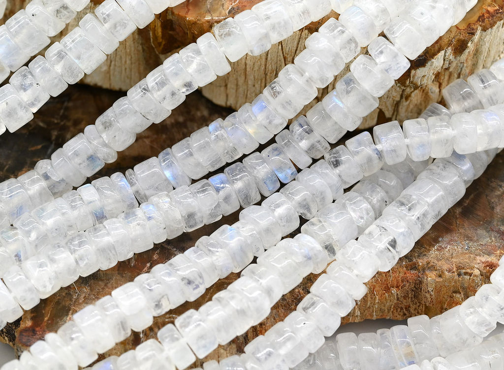 Бусины из натурального лунного камня (адуляр) диски 5*2мм, 33см, 130 бусин Радуга камня