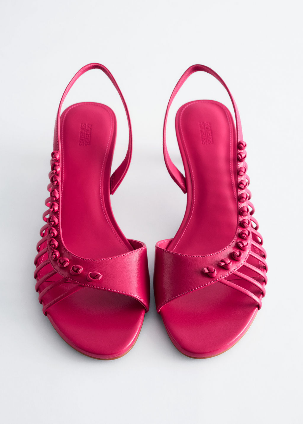 Sandalias de piel con tiras - H&m фото 7