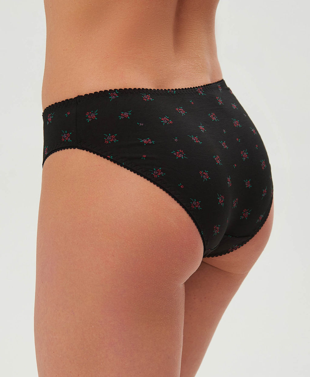 Трусы женские слипы Cherry Girl M083 модал, эластан размеры S, M, L, XL