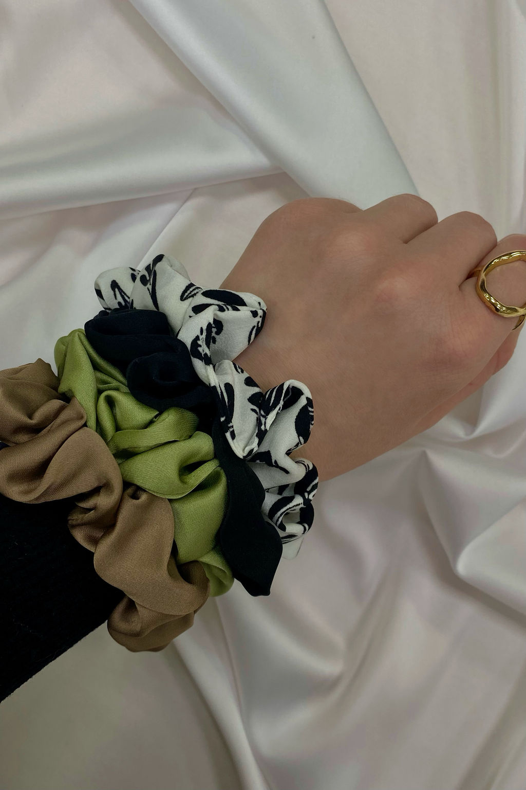 3000 РЕЗИНКИ ДЛЯ ВОЛОС - Karolina фото 2