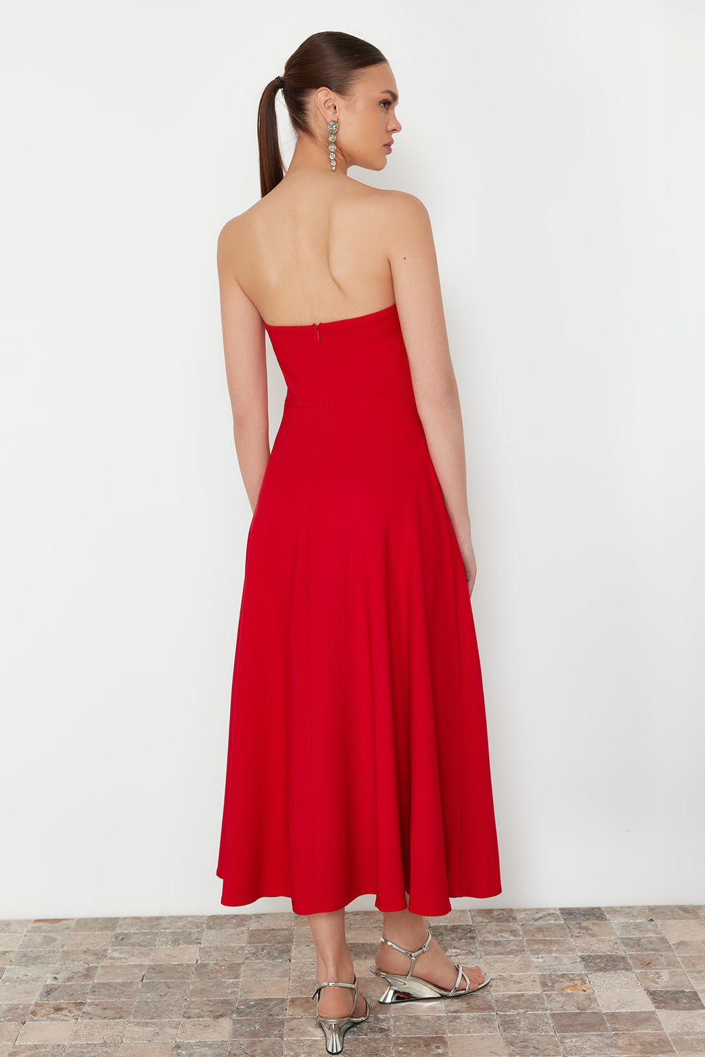 K?rm?z? A-Kesim Straplez Dokuma S?k Abiye Elbise TPRSS24EL00139