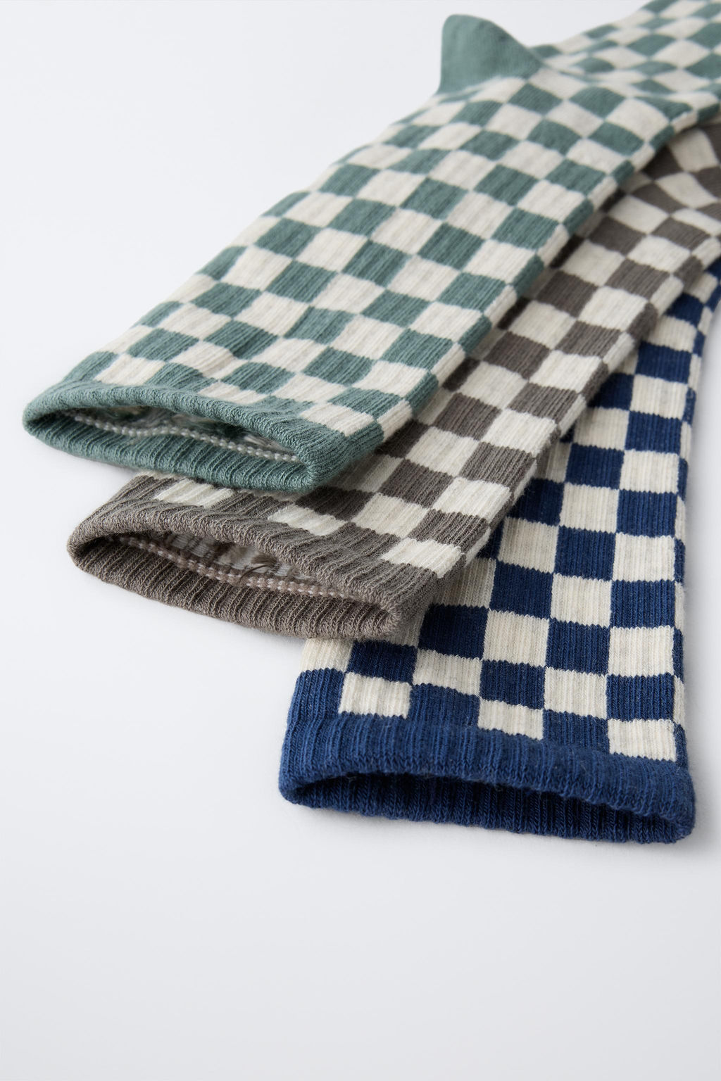 3-PACK OF CHECK LONG SOCKS - Zara фото 3
