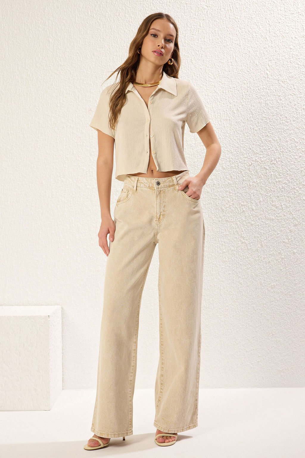 TRENDYOLMILLA Tas Dusuk Bel Wide Leg Jeans TWOSS25JE00166