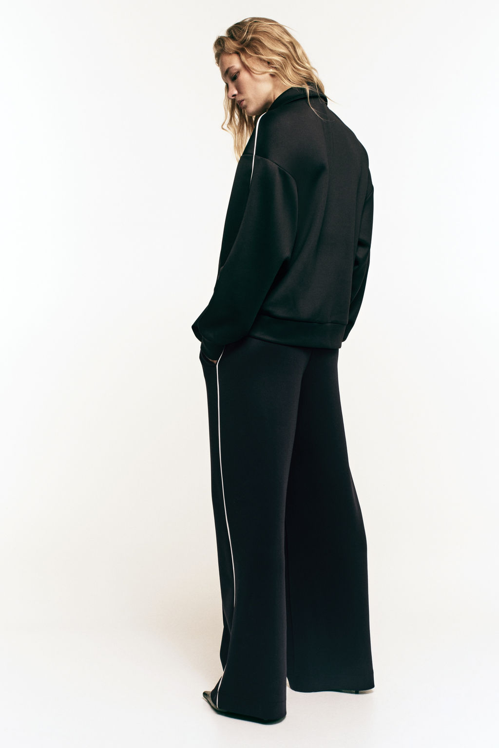 Pantal?n sastre efecto neopreno - H&m фото 7