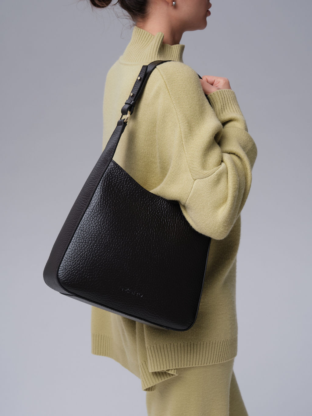 Кожаная сумка Azaro 31027 темно-коричневый