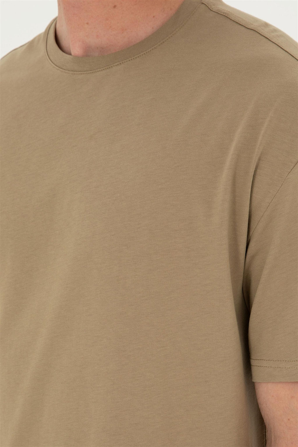 Футболка U.S. Polo Assn цвета хаки из хлопка  фото 14