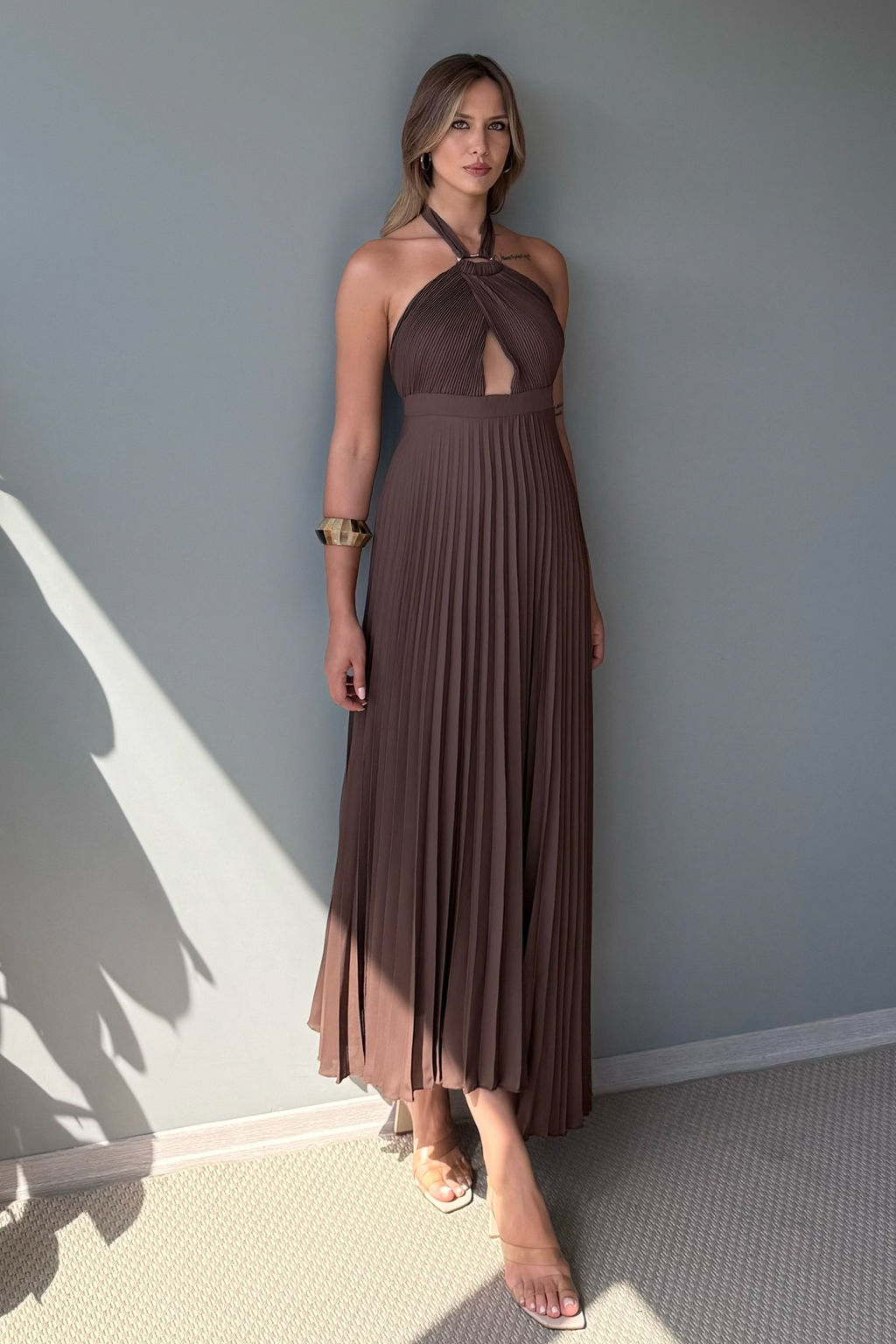 Bordo Piliseli Cut Out Aksesuar Detayl? Sifon Midi Astarl? Elbise TPRSS25EL00327 - Trendyolmilla фото 6