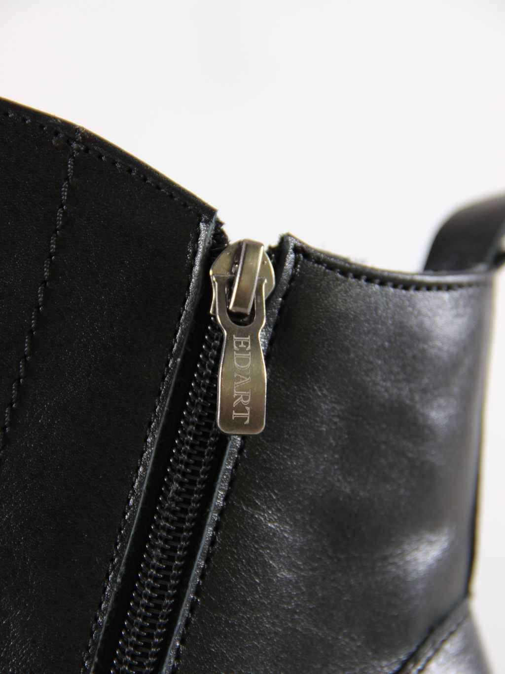 Ботинки 330.21074.black/Шерсть