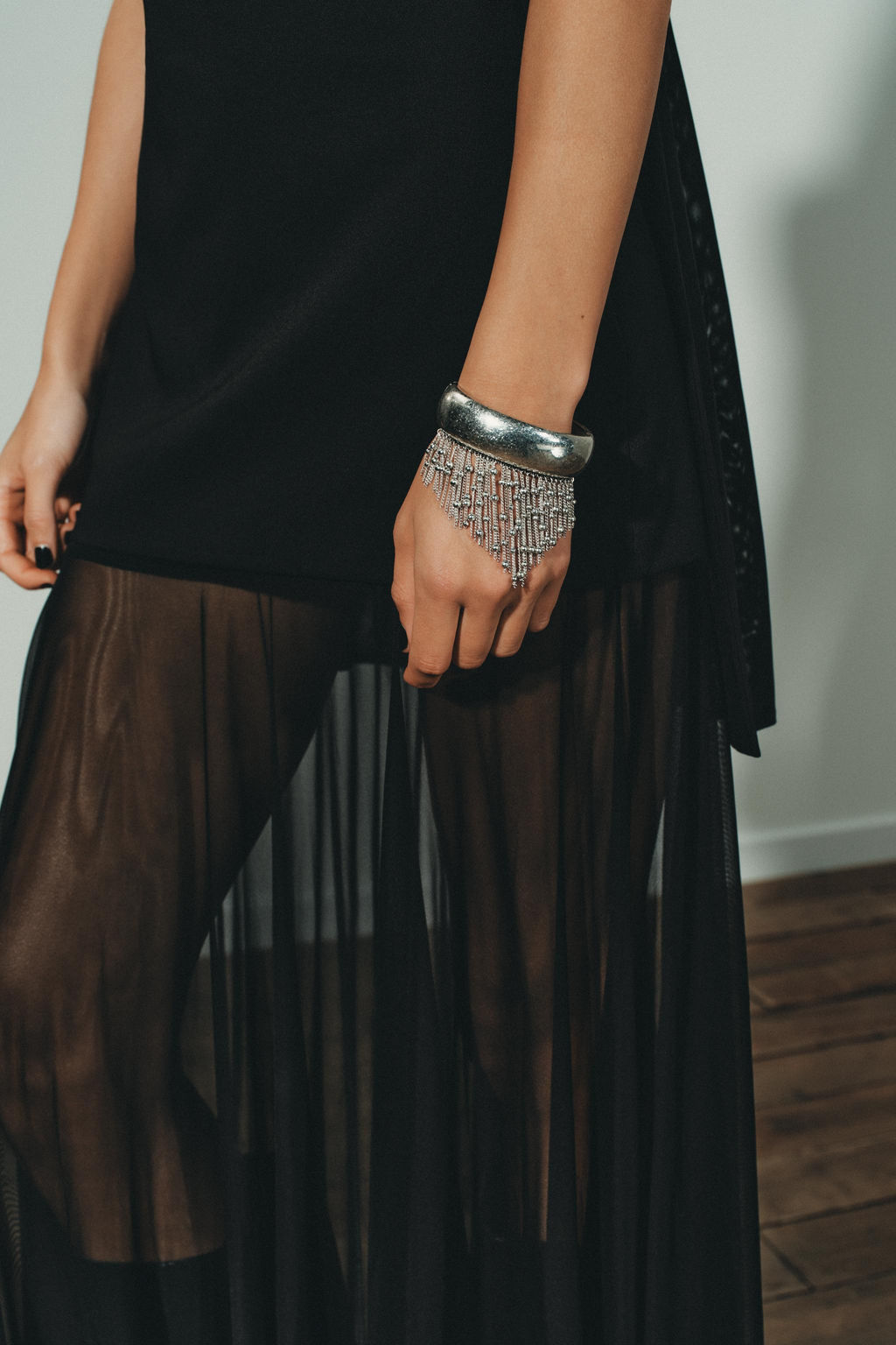 CHAIN BANGLE BRACELET