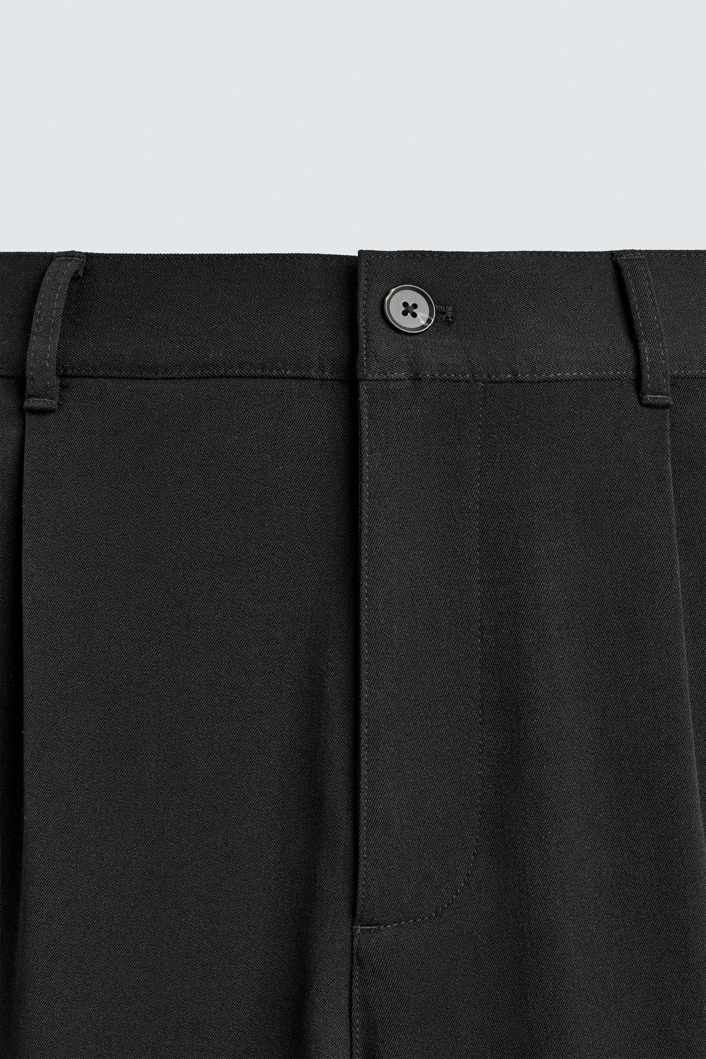 PANTAL?N STRAIGHT FIT CONFORT / Negro