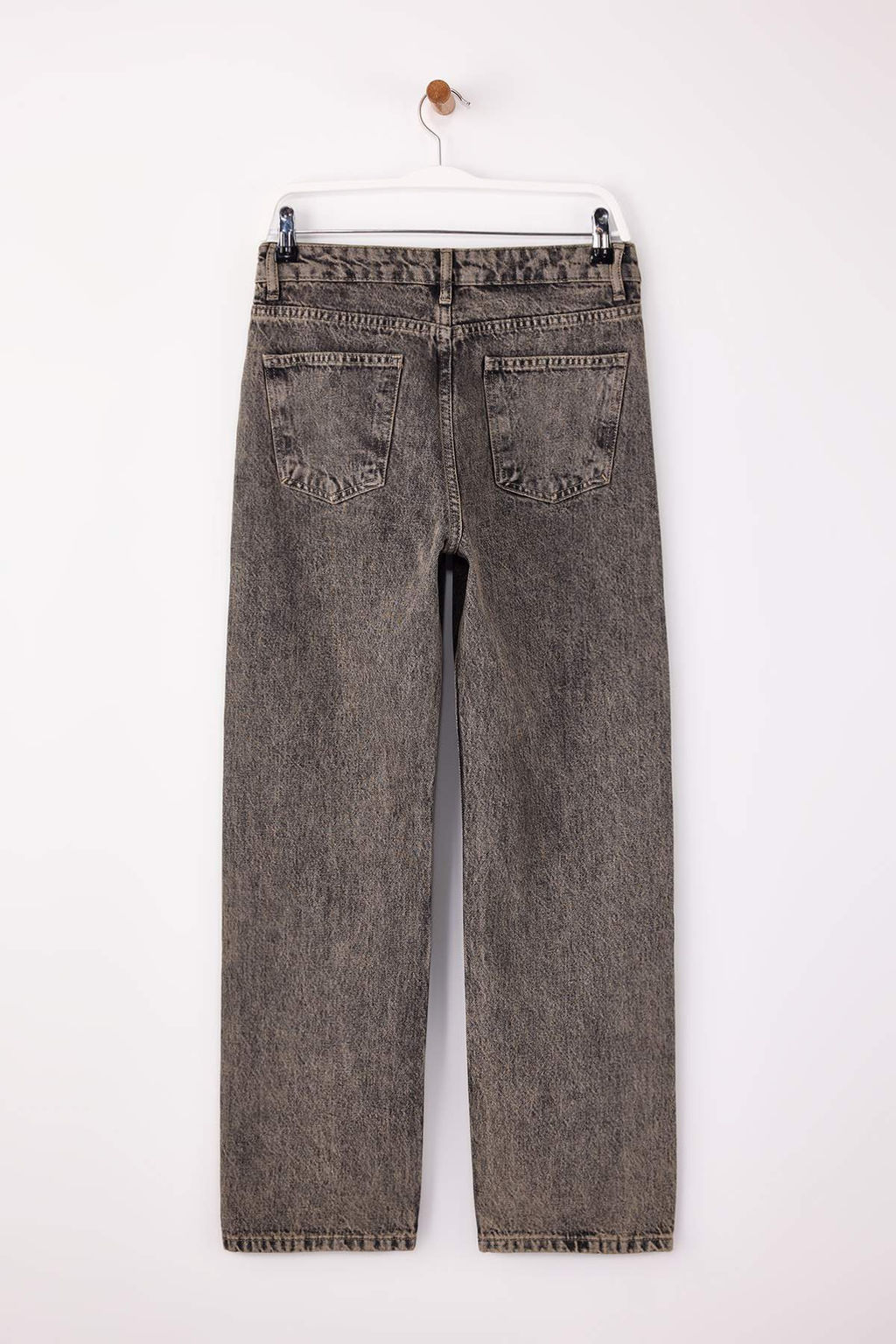 Gri Yuksek Bel Boru Paca Straight Jeans TWOSS26JE00021