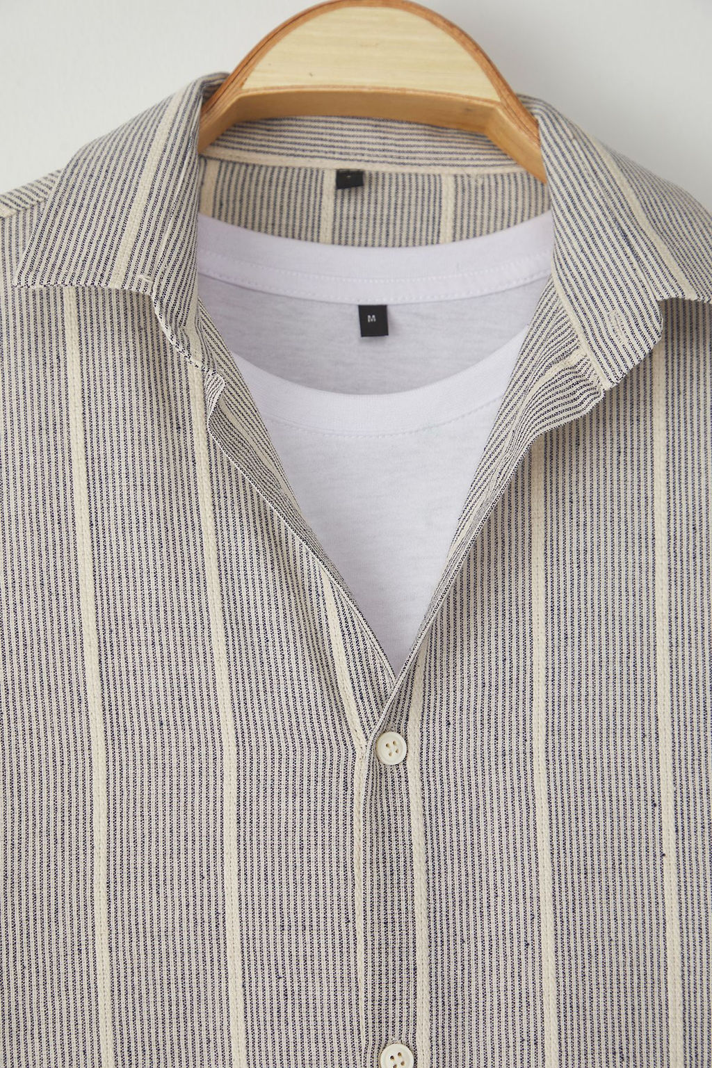 TRENDYOL MAN Bej Lacivert Cizgili Regular Fit Keten Gorunumlu Gomlek TMNSS25GO00037 - Trendyolmilla фото 6