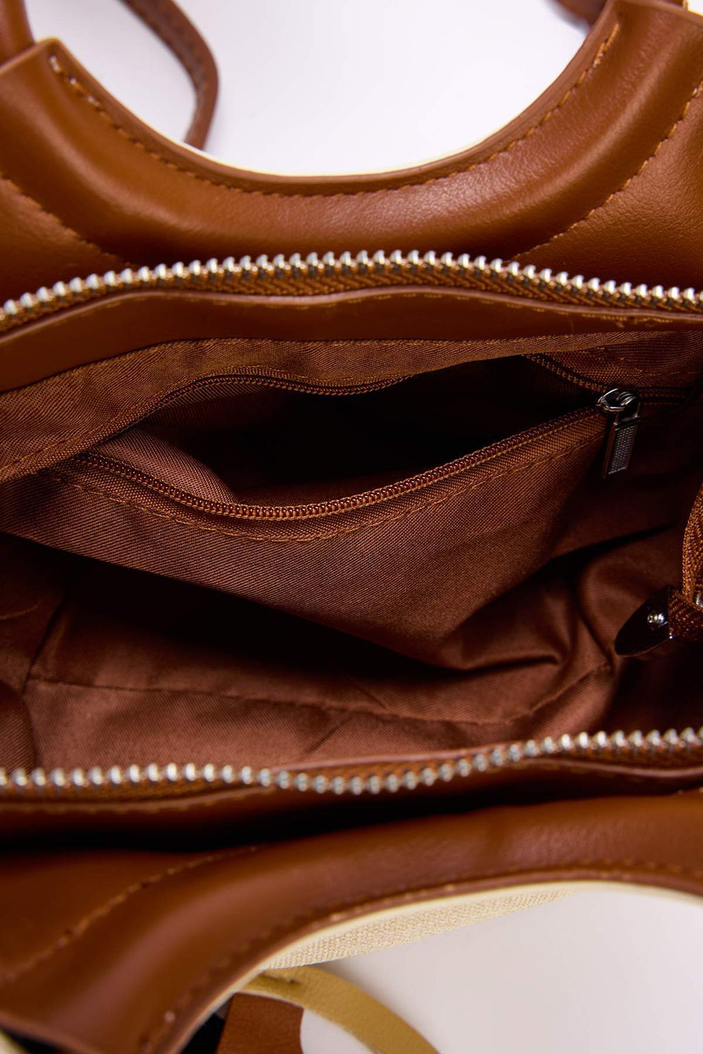 Ekru Charm Detayl? Kad?n Mini Omuz Cantas? TAKSS26OC00002