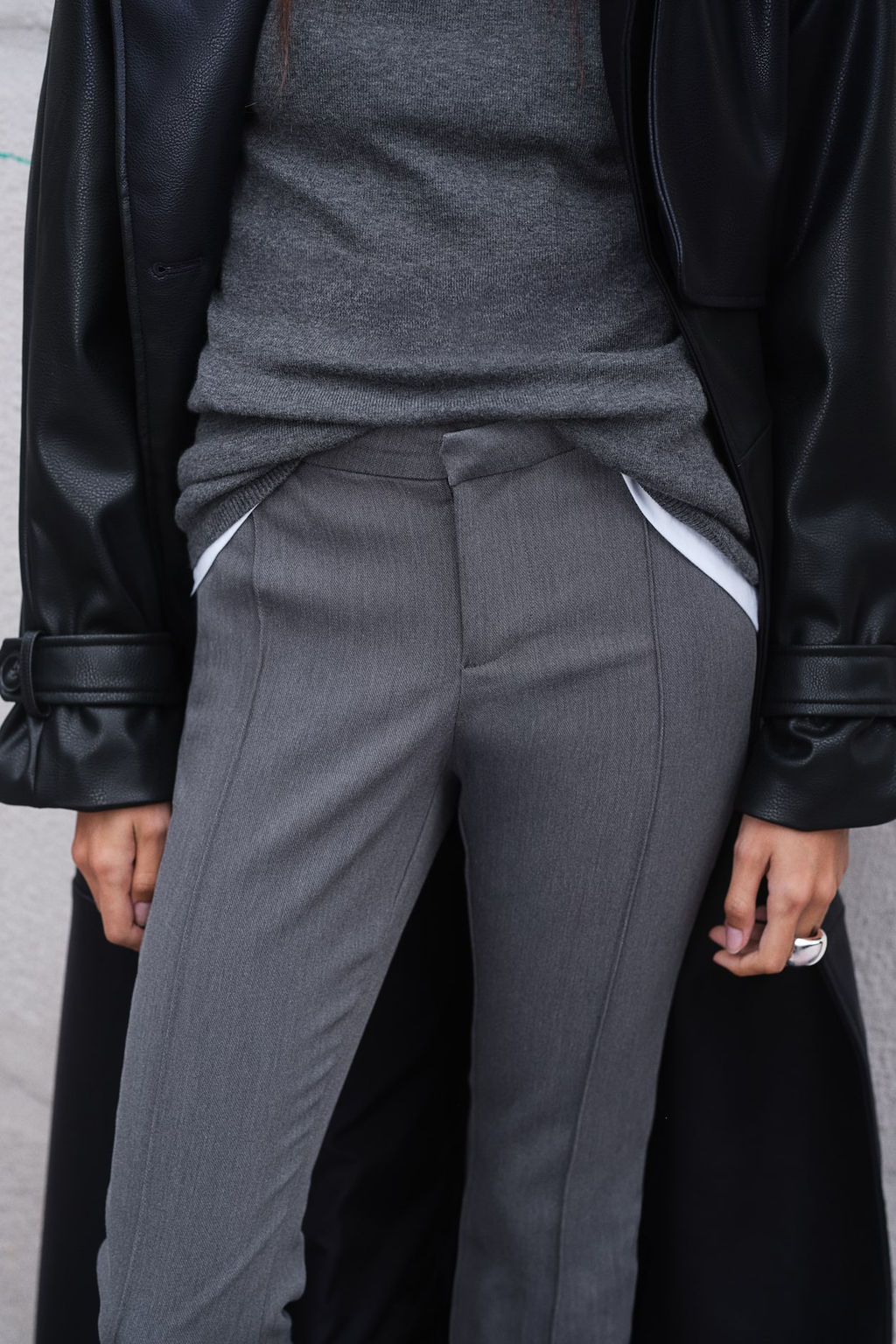 Pantalon sastre acampanado - H&m фото 3