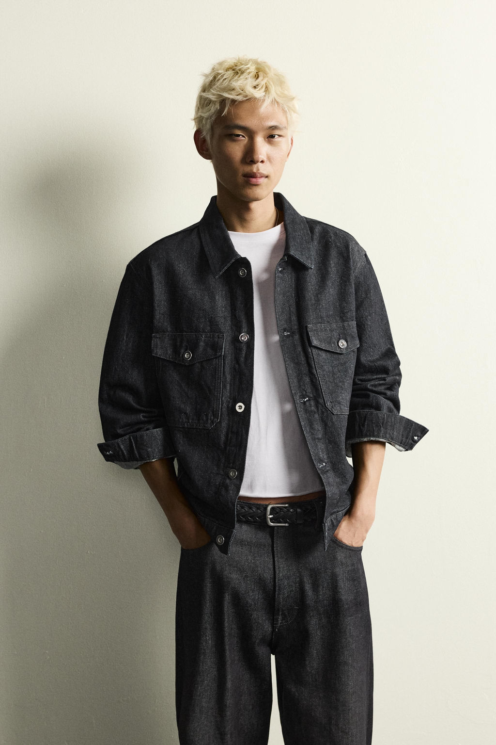 CAZADORA DENIM B?SICA / ?ndigo - Zara фото 2