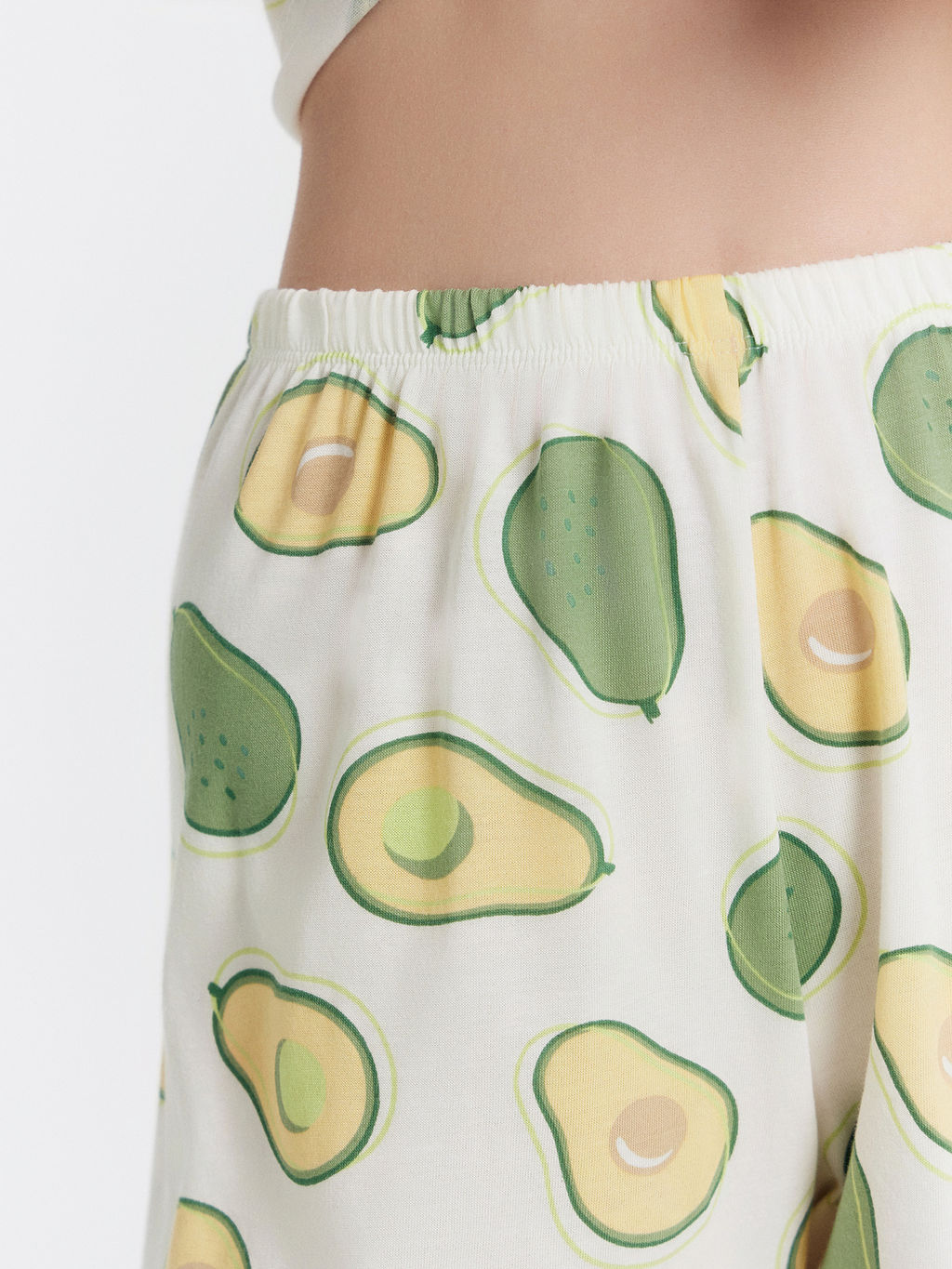 Комплект женский (жакет, шорты) молочно-бежевый с авокадо авокадо на св.молочном1 592348 - Mark formelle фото 8