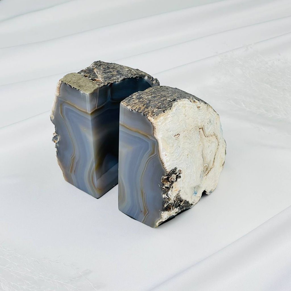 Держатель для книг из Агата (Мадагаскар)