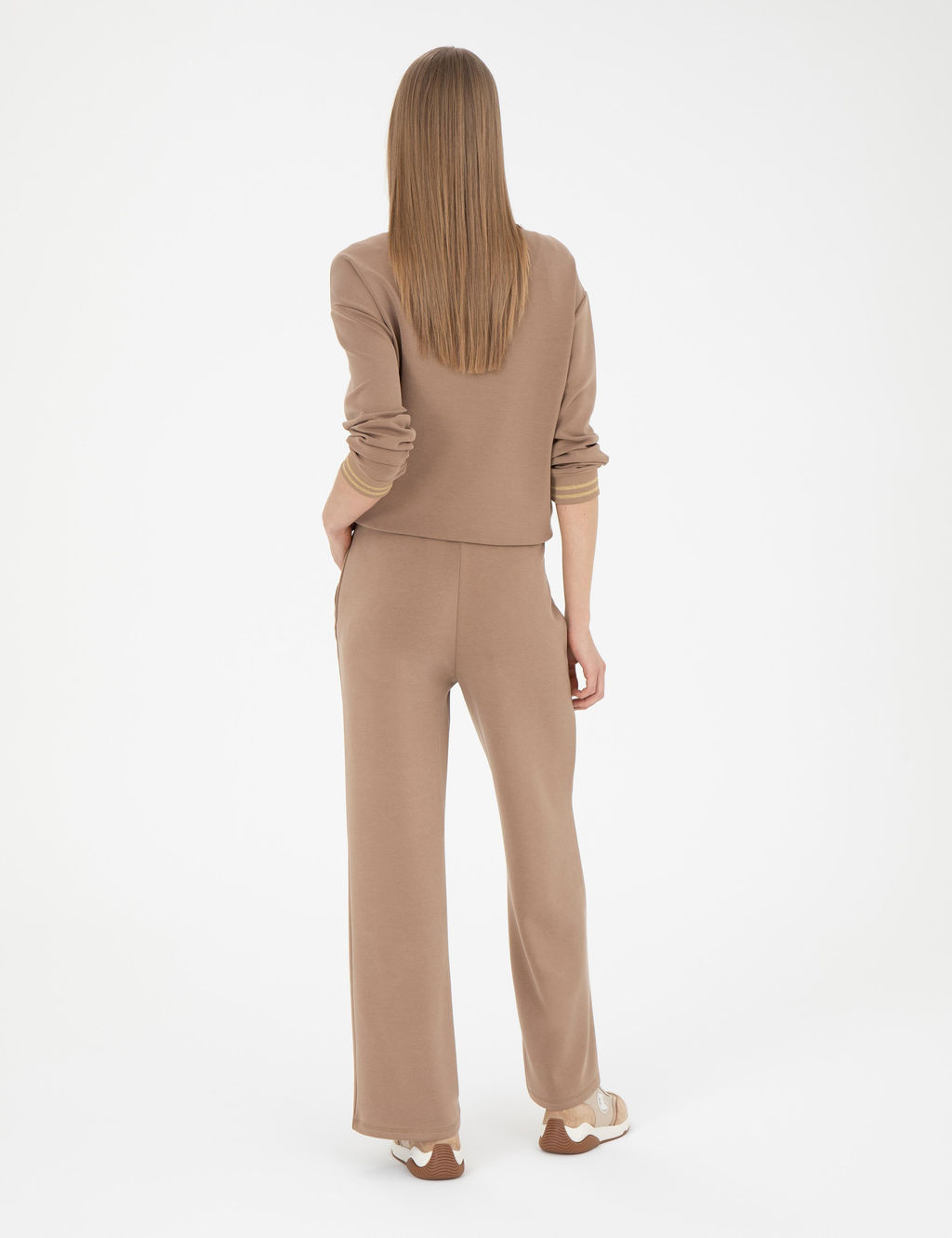 Coconut Loose Fit E_ofman Alt_