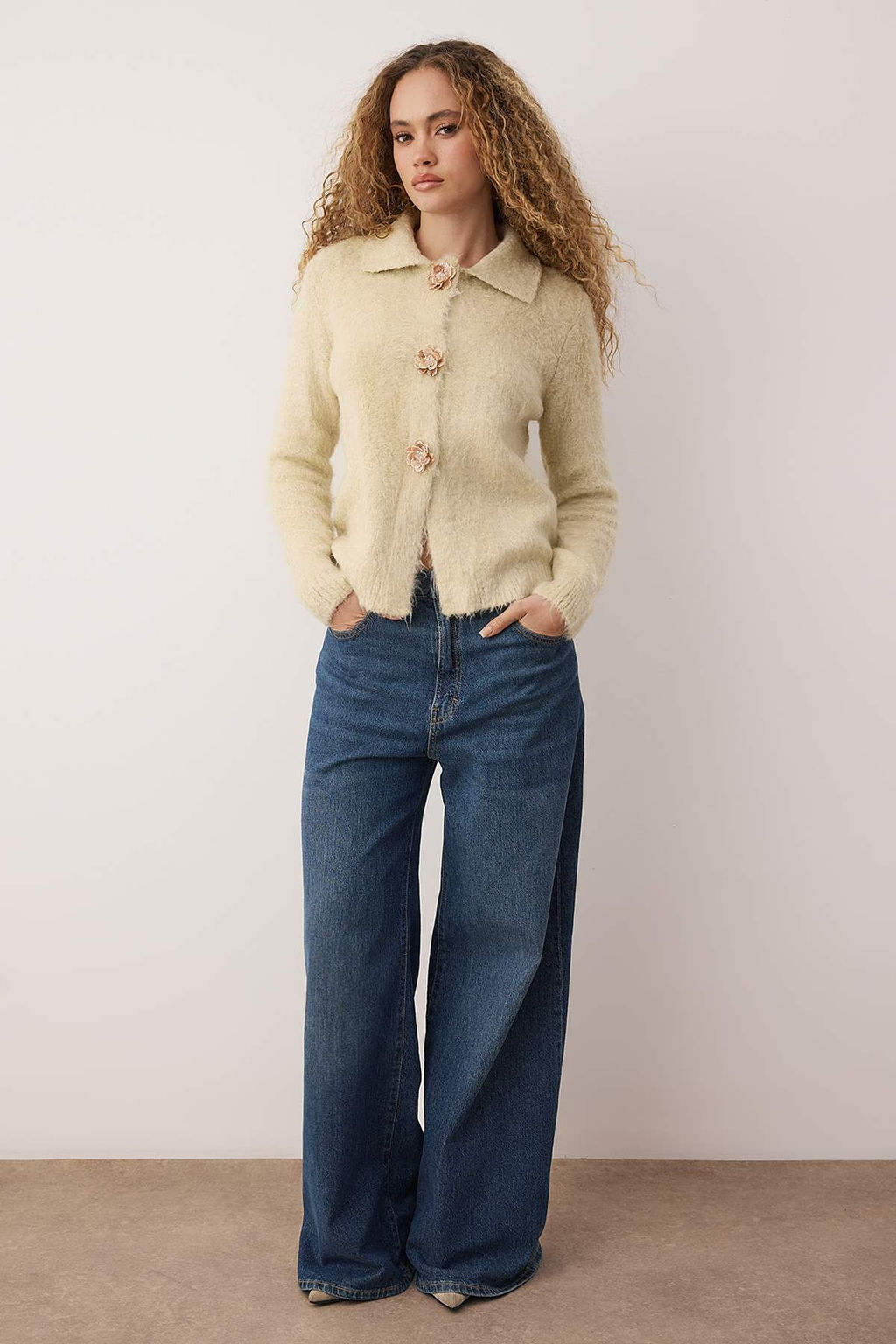 Tas Gul Dugme Detayl? Buklet Iplikli Triko H?rka TWOAW26HI00109