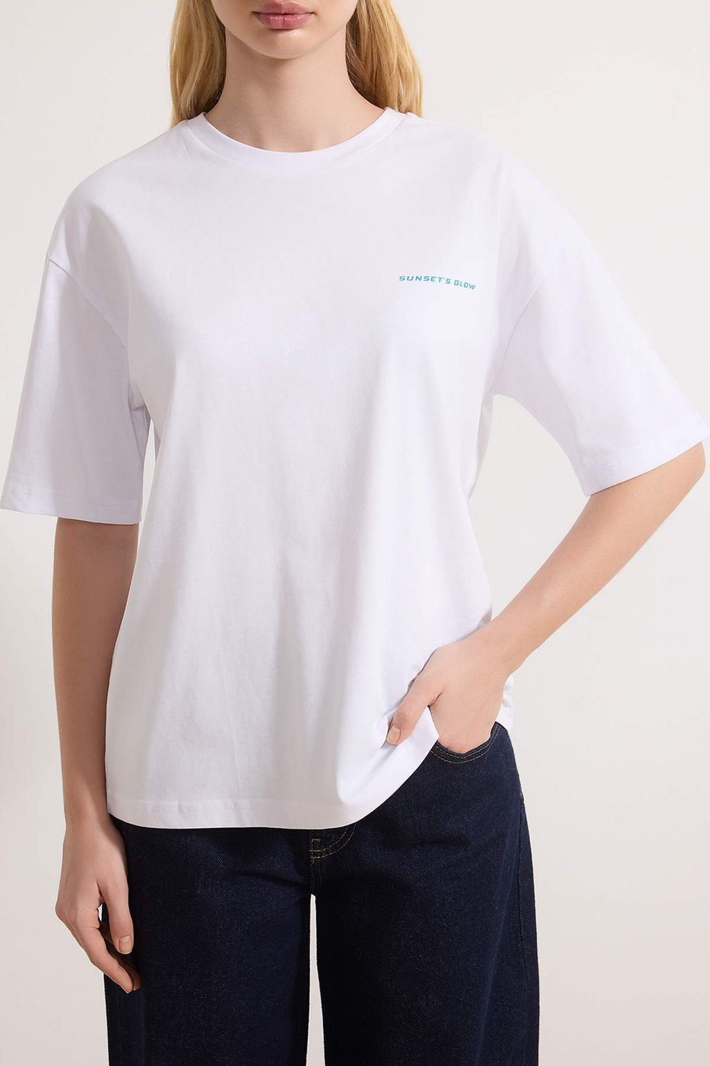 TRENDYOLMILLA Beyaz Premium %100 Pamuk Bask?l? Relaxed/Rahat Kal?p Orme T-Shirt TWOSS24TS00172 фото 30