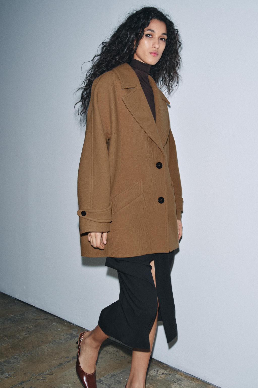 OVERSIZE WOOL BLEND COAT ZW COLLECTION LIMITED EDITION - Zara фото 4
