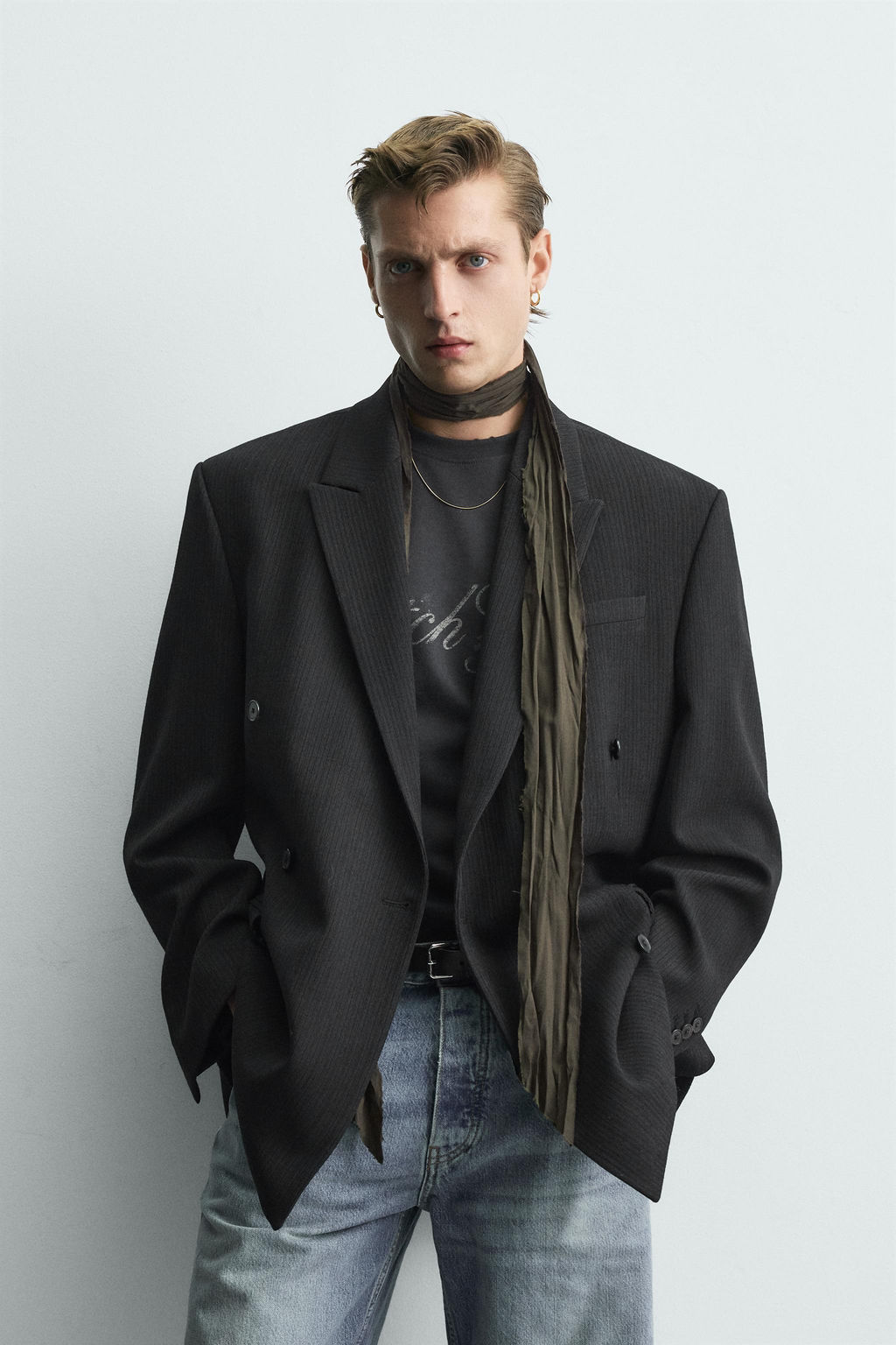 LIMITED EDITION DOUBLE-BREASTED PINSTRIPE SUIT BLAZER - Zara фото 2