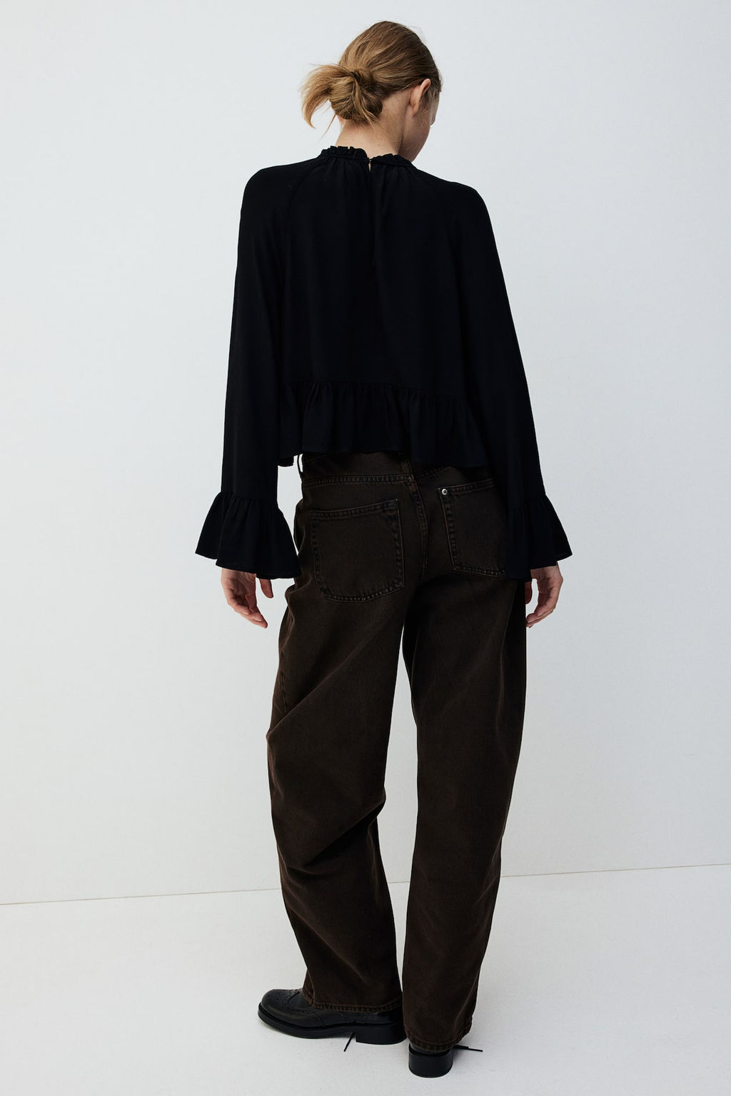 Blusa con peplo y volantes - H&m фото 4