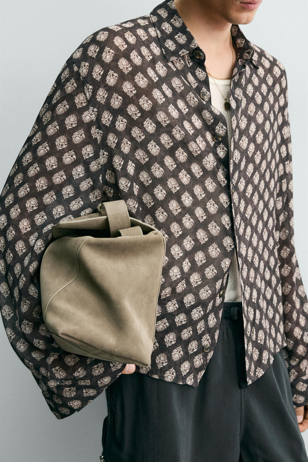 CAMISA FLUIDA ESTAMPADO GEOM?TRICO / Marr?n - Zara фото 6