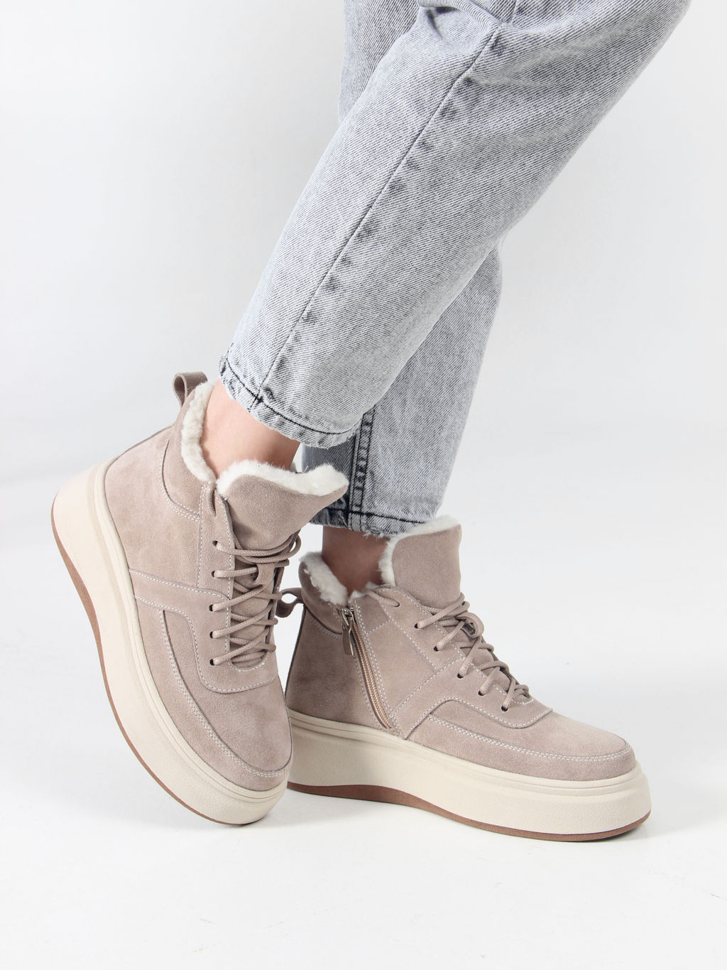 Ботинки 260.windybe. каменный замш/Шерсть