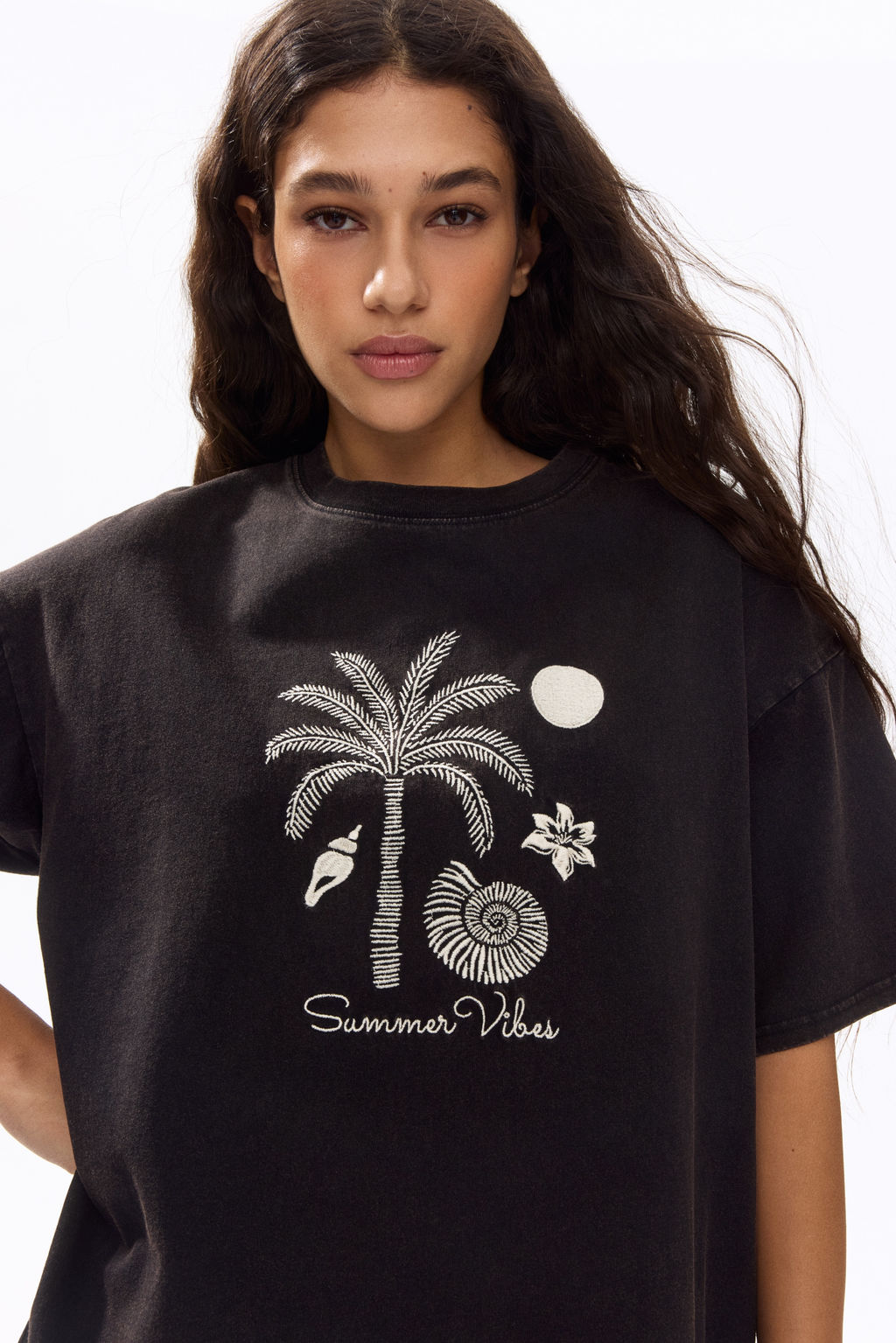 Camiseta oversize con motivo bordado - H&m фото 3