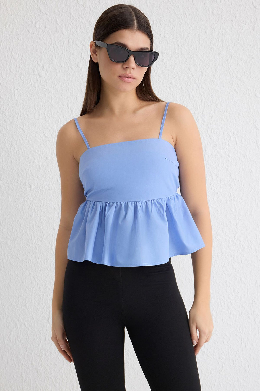 Trendyolmilla Beyaz S?rtta Kurdele Baglama Detayl? Ask?l? Crop Dokuma Bluz TWOSS25BZ00120  фото 7