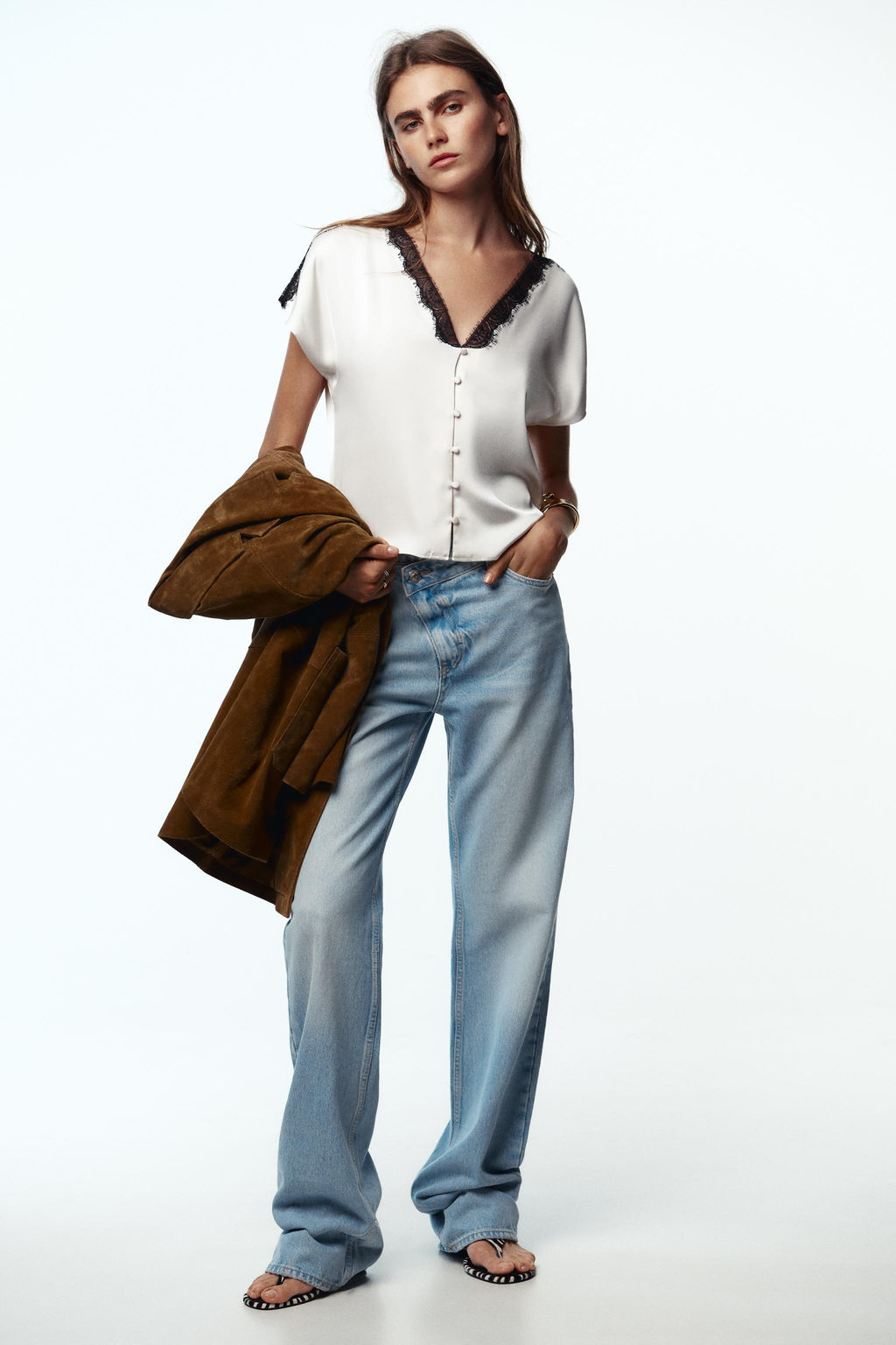 CONTRAST LACE SATIN BLOUSE - Zara фото 11