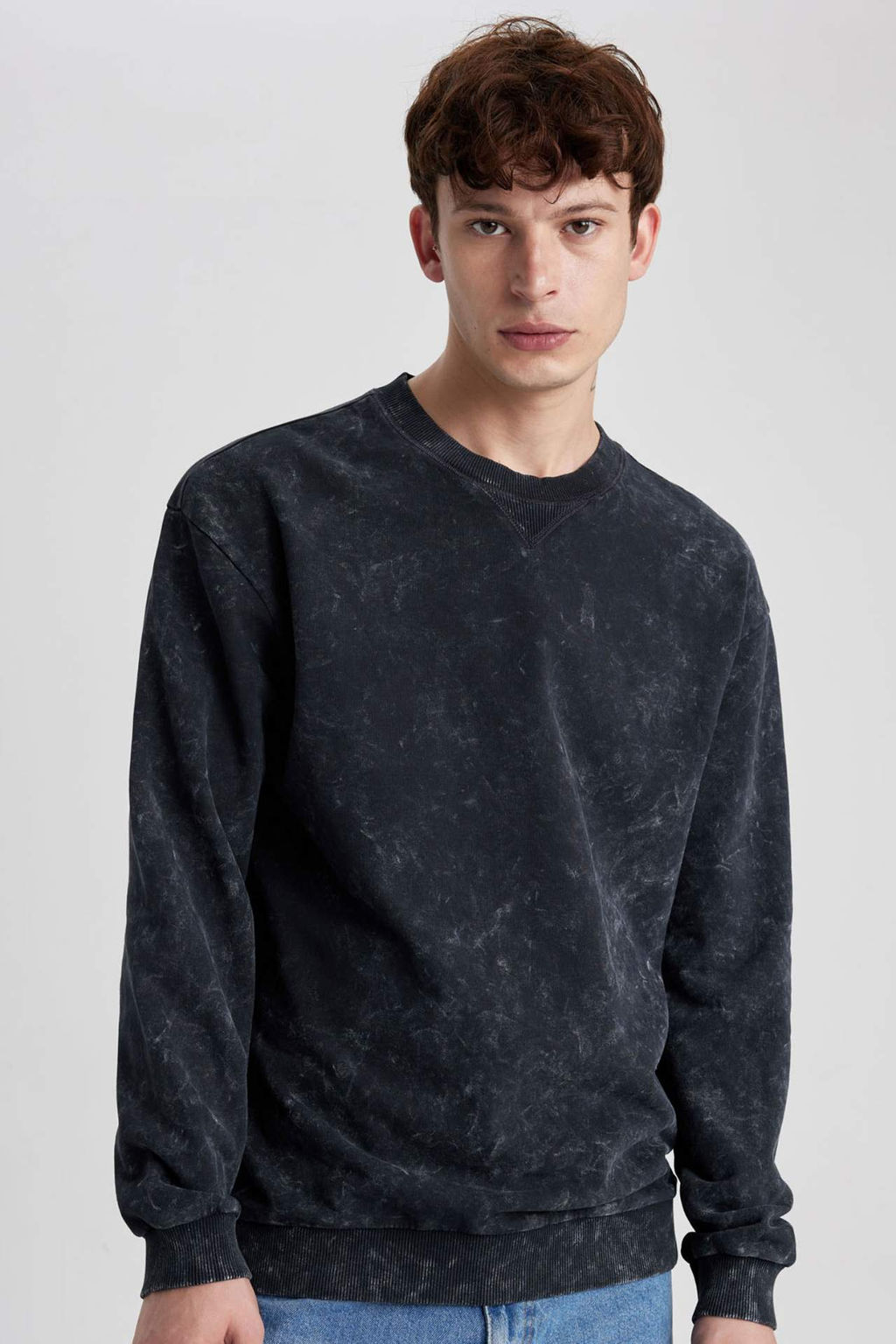 Regular Fit Bisiklet Yaka Y?kamal? Soluk Efektli Basic Duz Sweatshirt - Defacto фото 2
