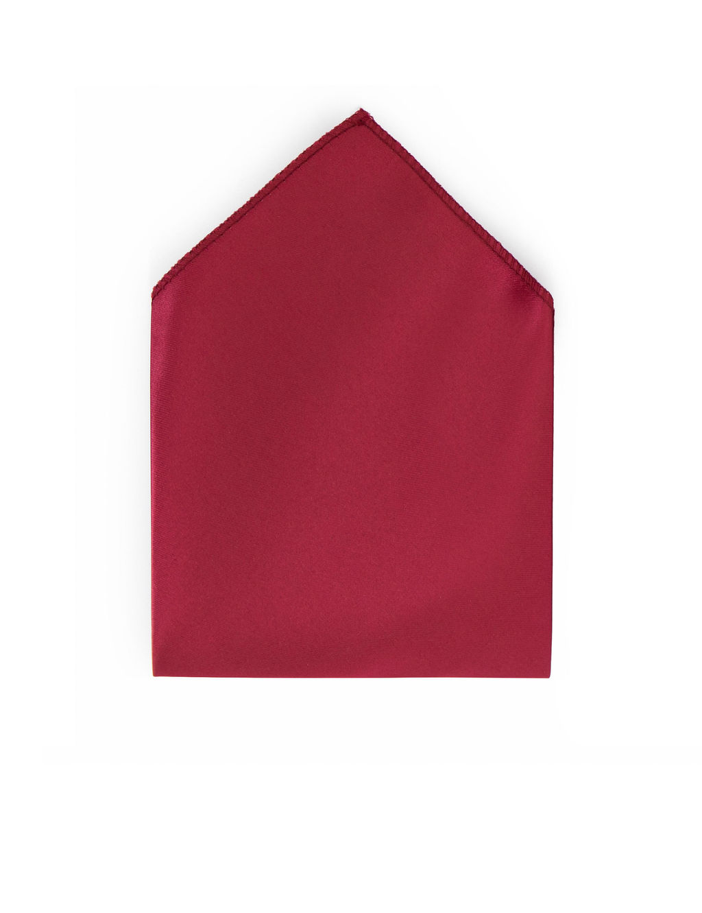 Бордовый костюм с галстуком-бабочкой и поясом