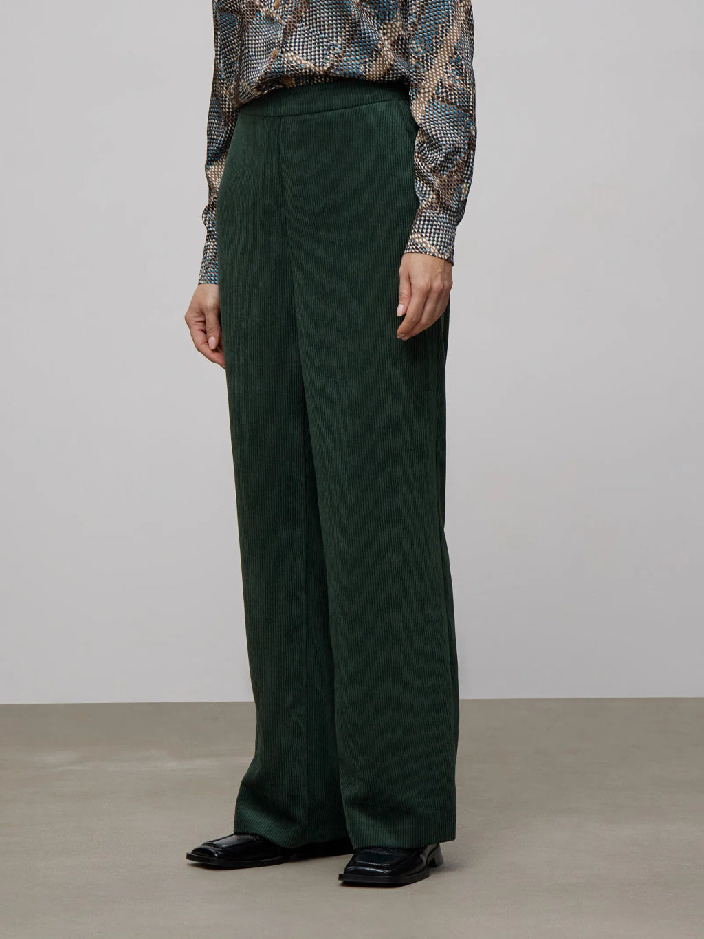 ЛУЧШАЯ ЦЕНА - Брюки прямого кроя D210/shelter - Emka фото 3