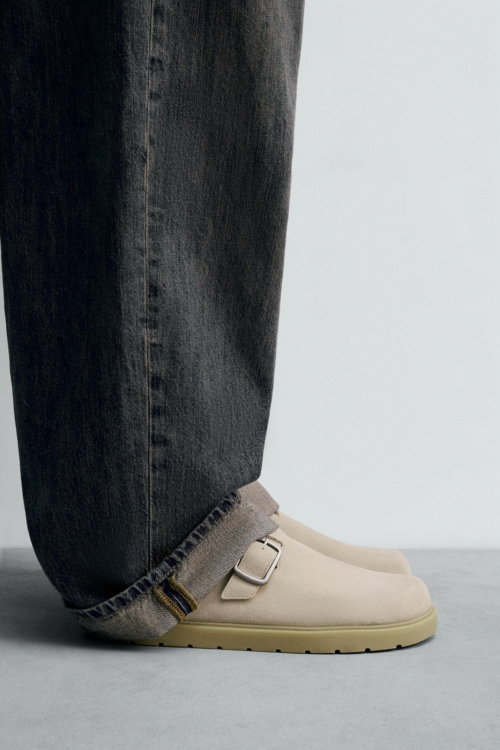 LEATHER BUCKLE CLOGS - Zara фото 7