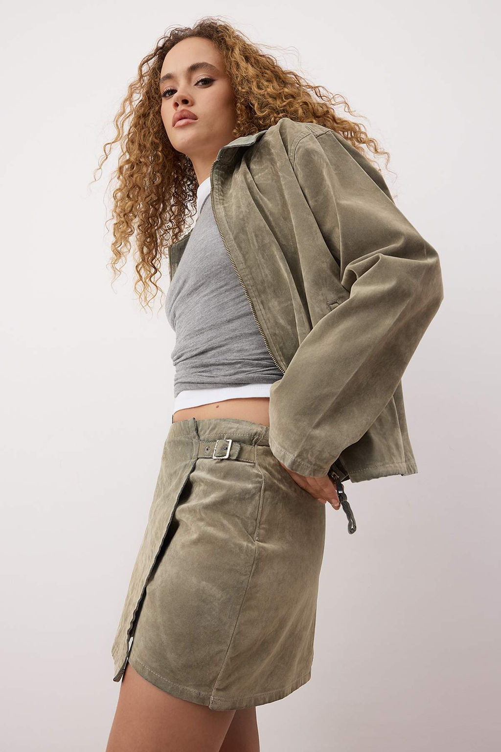 Bej Suet Gorunumlu Denim Sort Etek TWOAW26SR00040 - Trendyolmilla фото 5