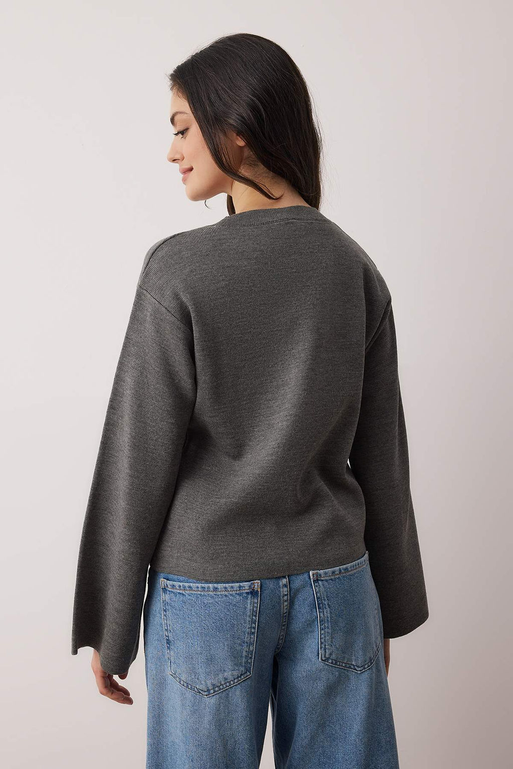 Antrasit More Sustainabe Basic Triko Kazak TWOAW25KZ00313