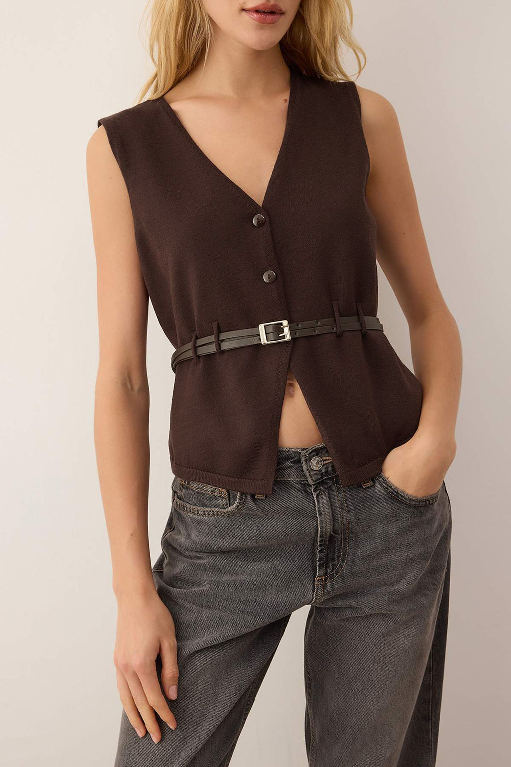 Limited Edition Kahverengi Premium Iplik/Ozel Iplik Triko Yelek TWOAW26YE00033