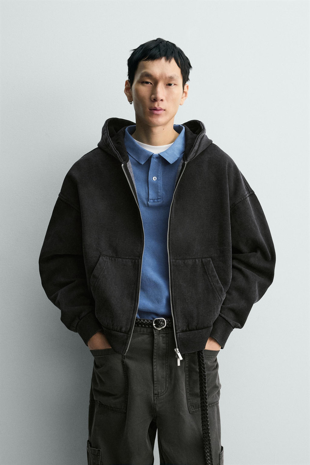 SUDADERA LAVADA CREMALLERA CAPUCHA / Gris oscuro - Zara фото 2