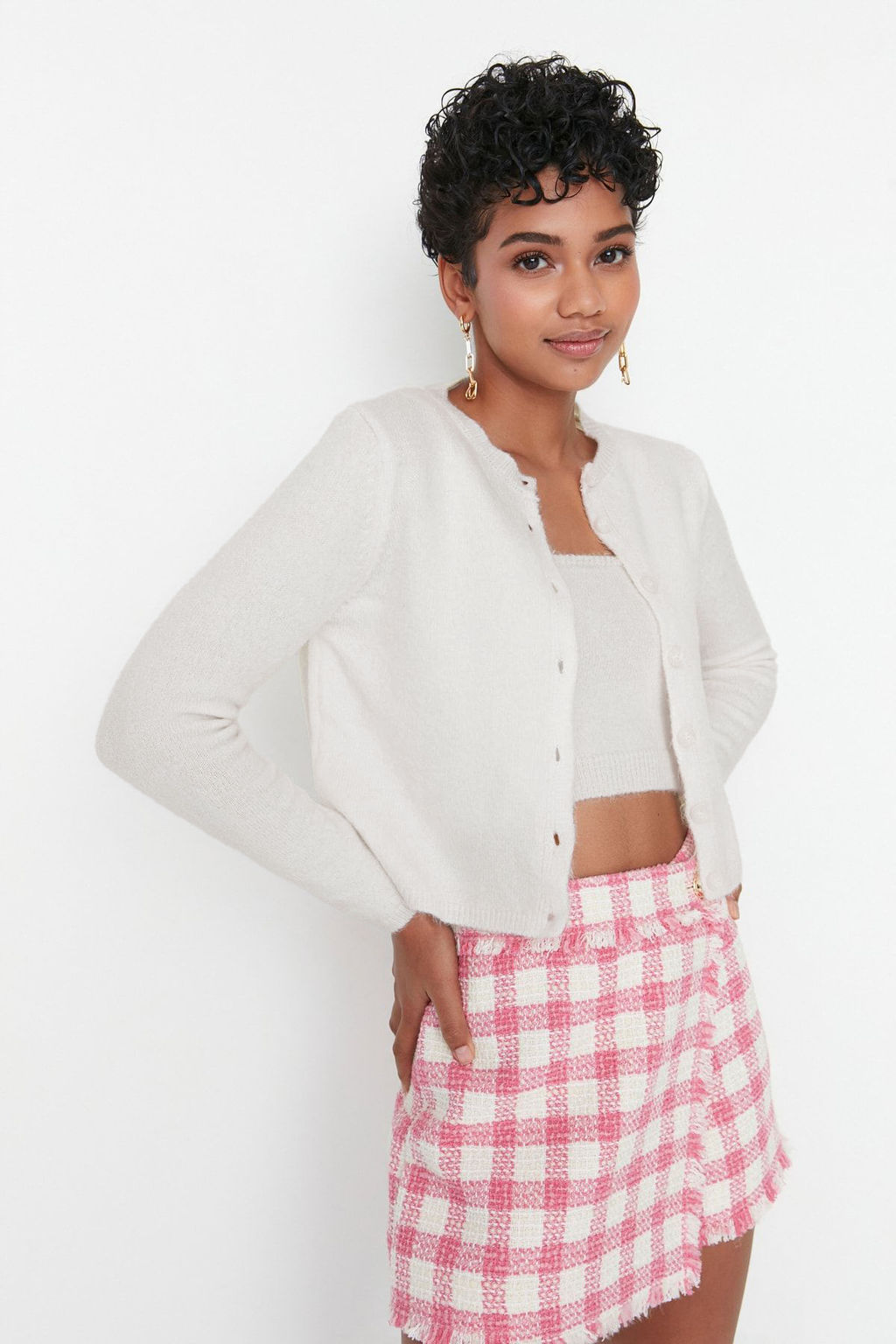 Ekru Crop Yumusak Dokulu 2li Bluz-H?rka Triko Tak?m TWOAW21HI0107